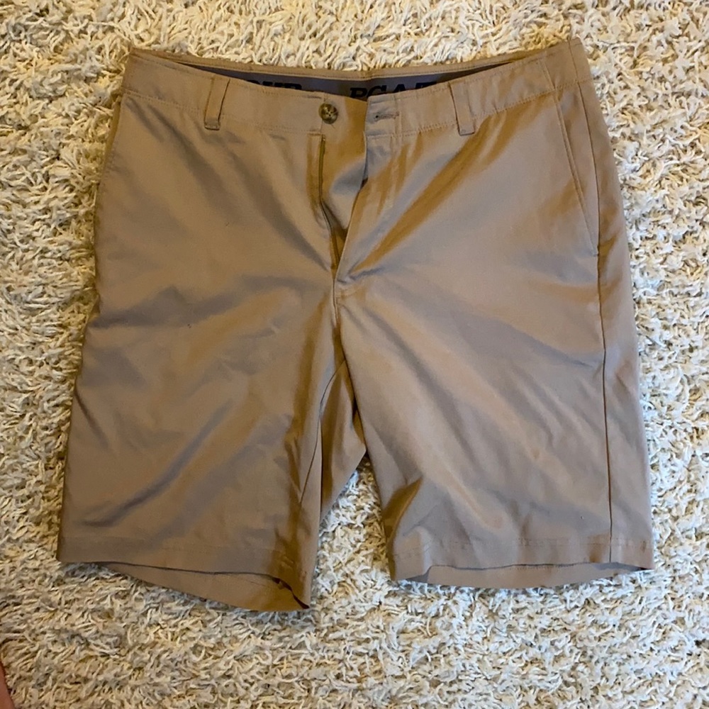 PGA Tour Men’s Golf Shorts TALL size